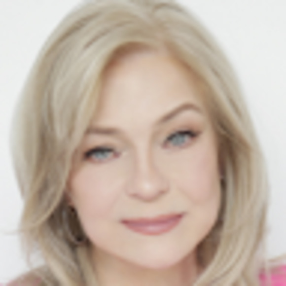 Meet your Posher, Phyllis - Picture 1 of 1